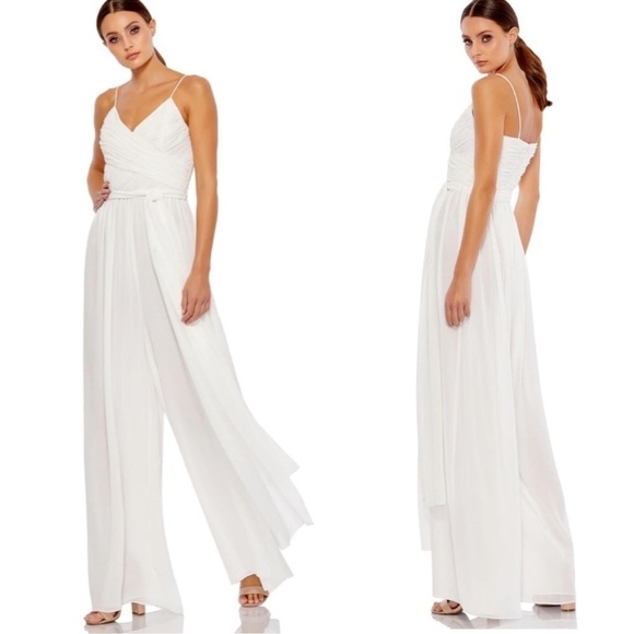 NWOT Mac Duggal Flowy Faux Wrap white belted Jumpsuit sz M - Picture 1 of 8